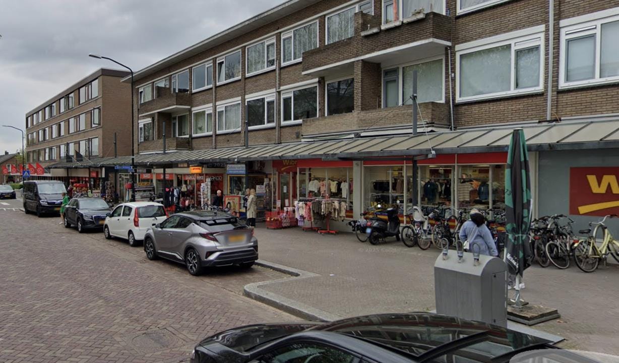 View photo 4 of Adelaarslaan 132