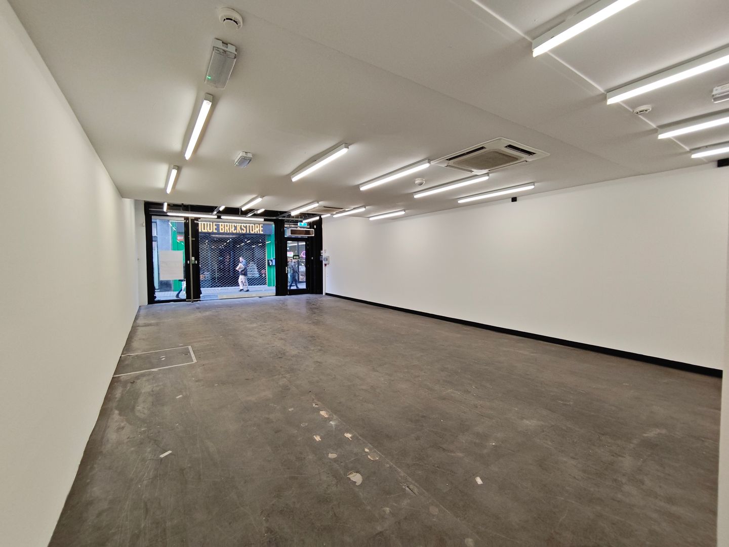 Bekijk foto 2 van Korte Brugstraat 11-13