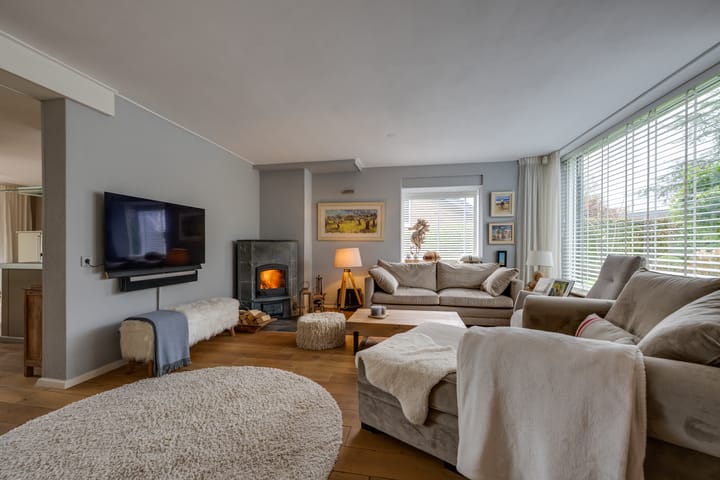 Photo 11 of Appelaarseweg 27