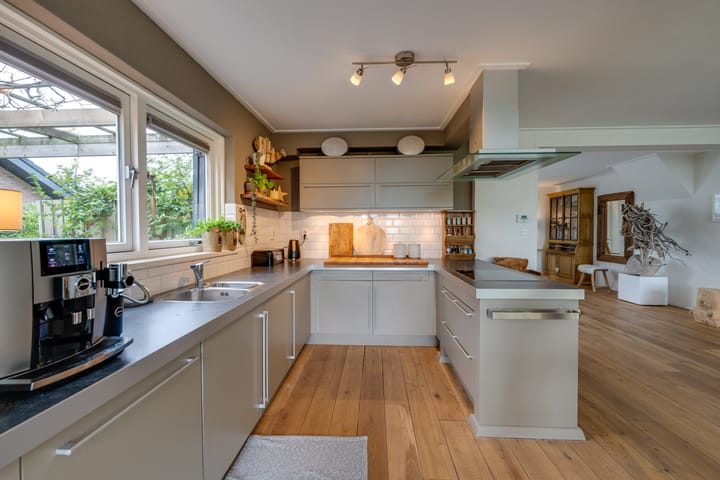 Photo 23 of Appelaarseweg 27