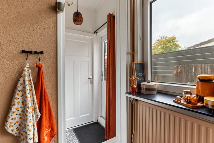 Foto 20 van van Middelantstraat 11