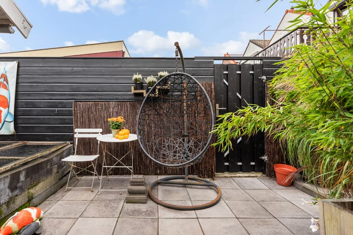 Foto 27 van van Middelantstraat 11