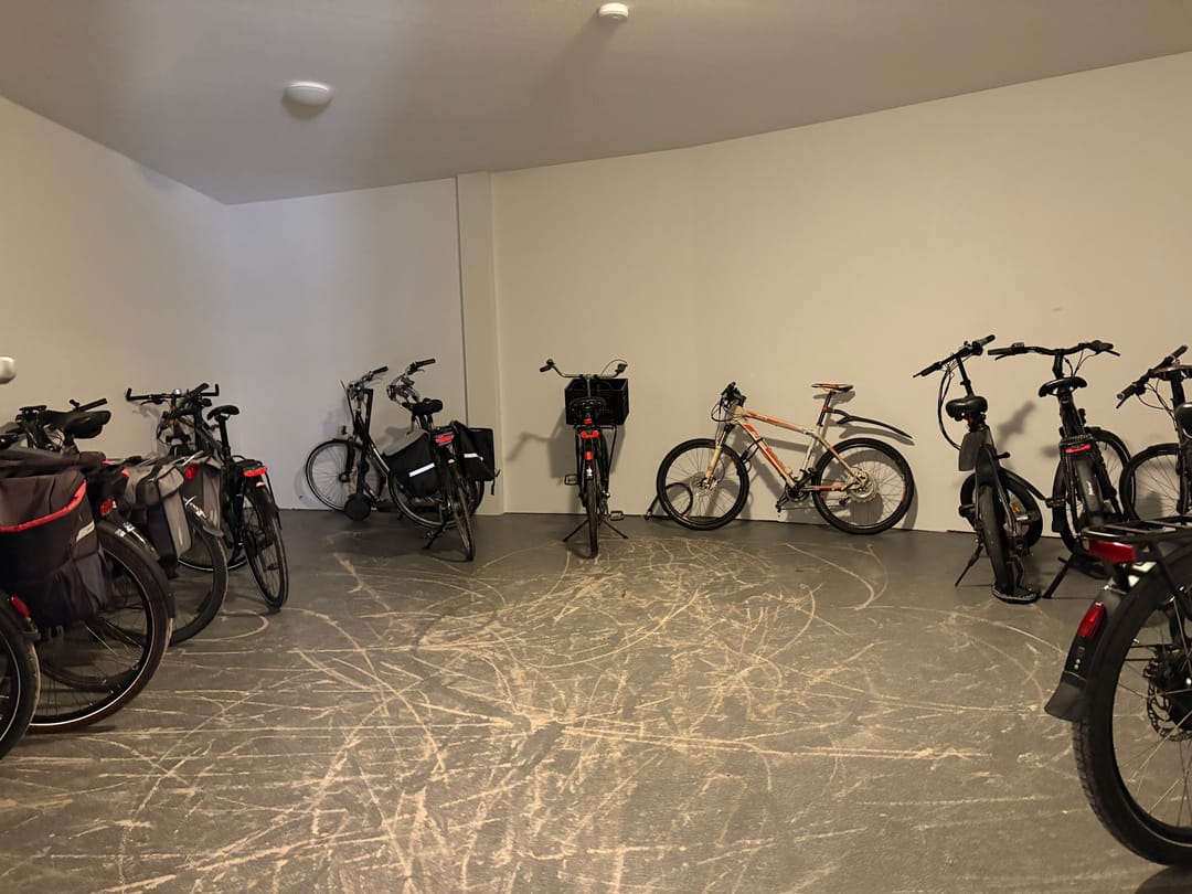 Photo 17 of Kantoorstraat 7-D