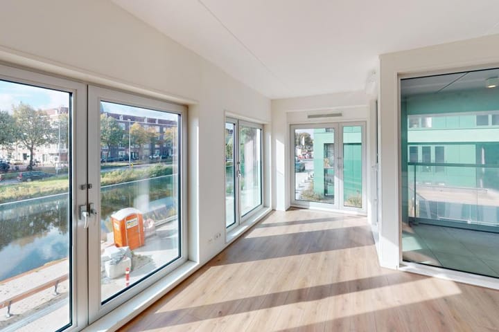 Foto 6 van Haarlemmerweg 1020