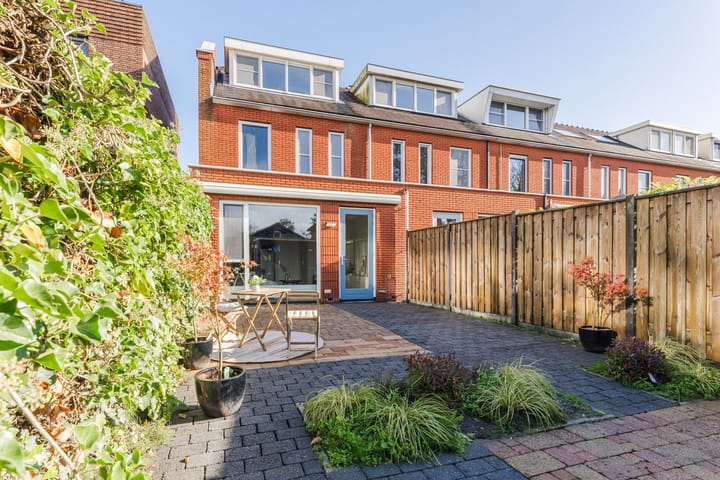 Photo 15 of Salvador Dalístraat 40