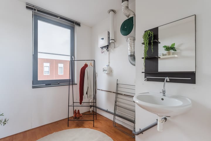 Photo 43 of Salvador Dalístraat 40