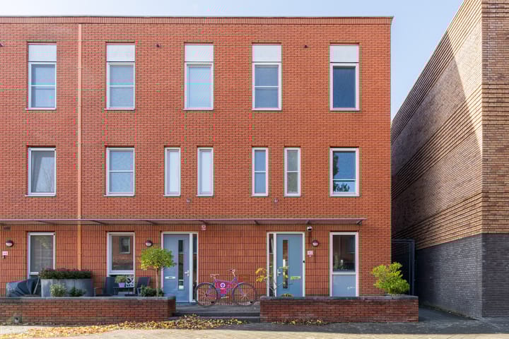 Photo 45 of Salvador Dalístraat 40