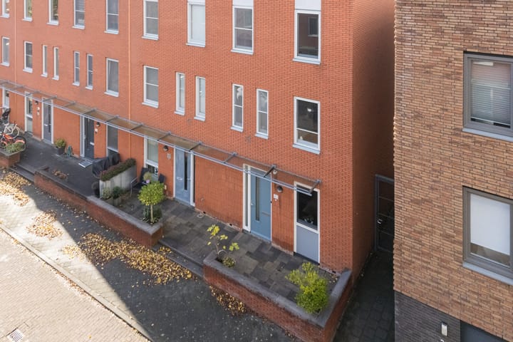 Photo 49 of Salvador Dalístraat 40