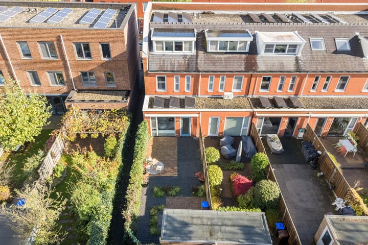 Photo 52 of Salvador Dalístraat 40