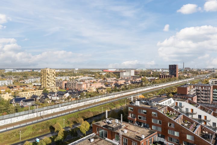 Photo 60 of Salvador Dalístraat 40