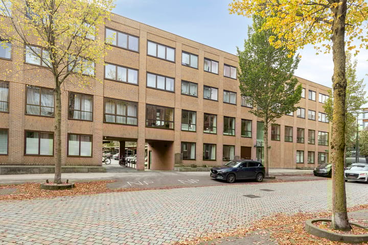 Photo 4 of Erich Salomonstraat 554