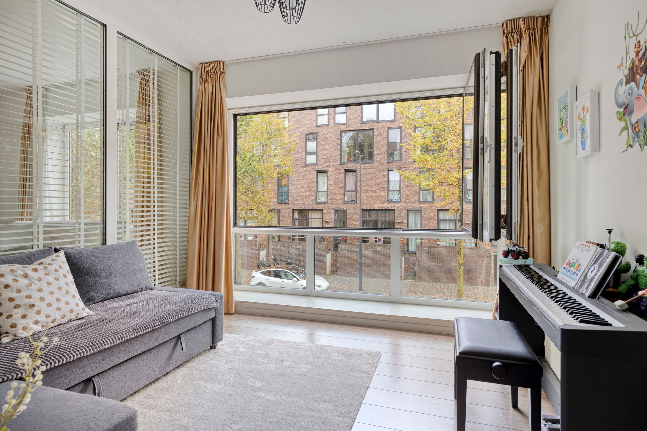 Photo 24 of Erich Salomonstraat 554