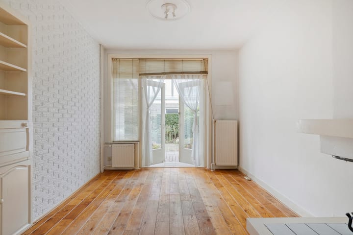 Foto 10 van Neptunusstraat 3