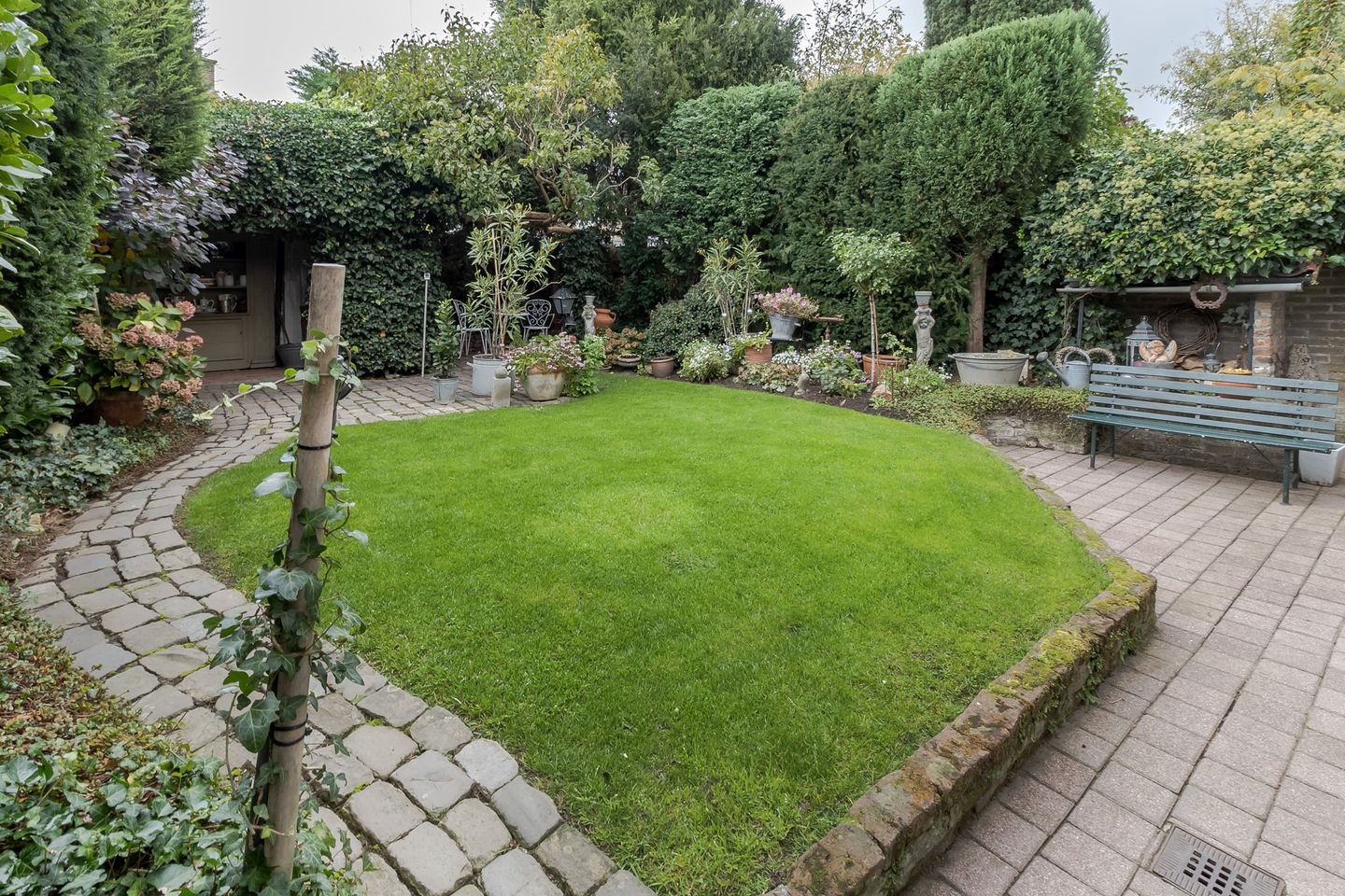 Foto 25 van Pastoor Arnold Somyasingel 1