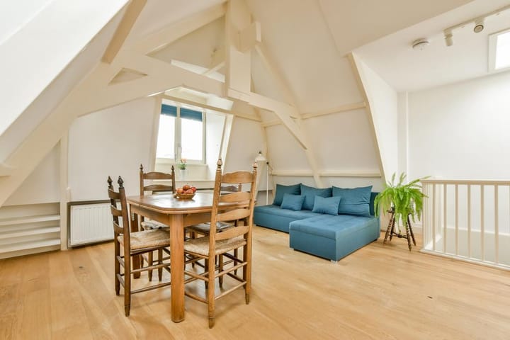 Photo 9 of Jan Bernardusstraat 14-E