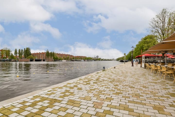 Photo 21 of Jan Bernardusstraat 14-E