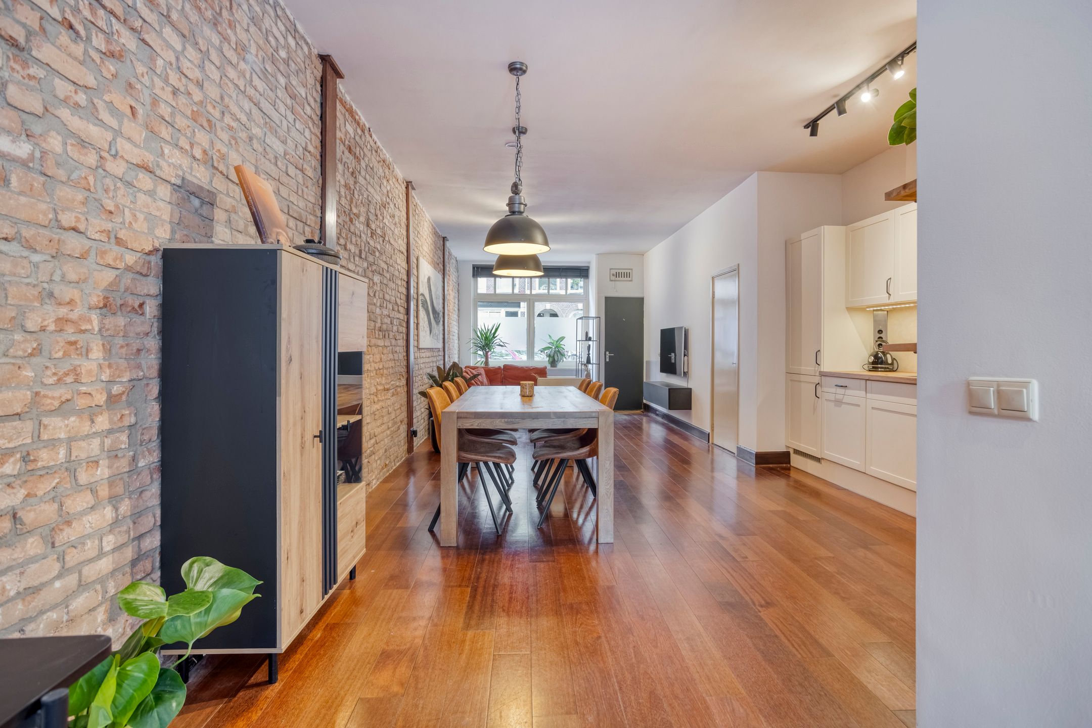 Foto 24 van Van Ostadestraat 59-H