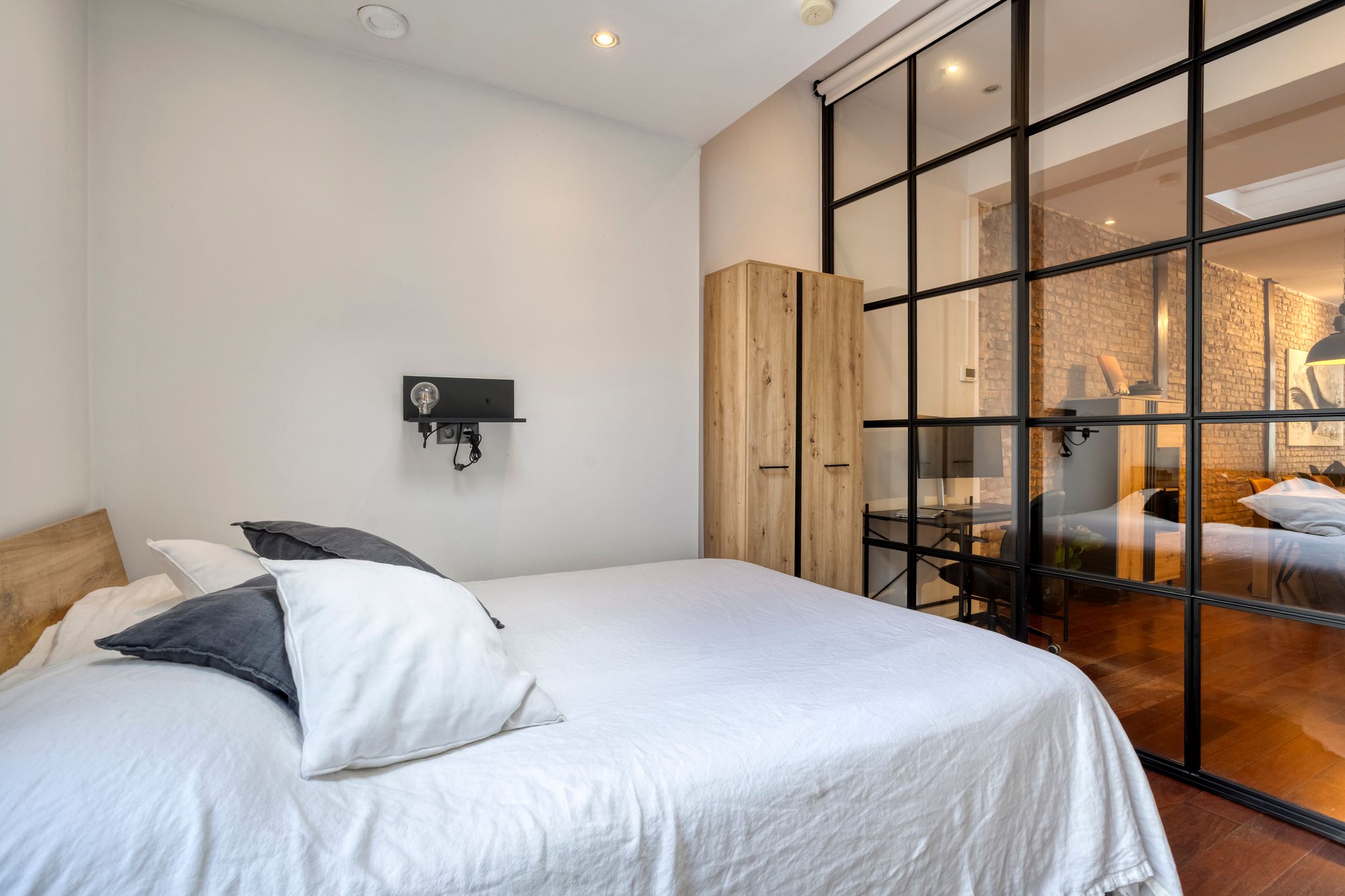 Foto 27 van Van Ostadestraat 59-H