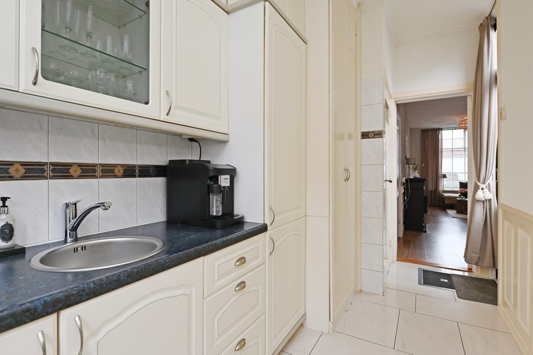 Photo 11 of Van Hoornestraat 38