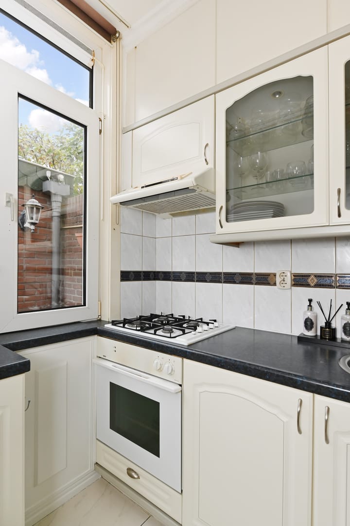 Foto 12 van Van Hoornestraat 38