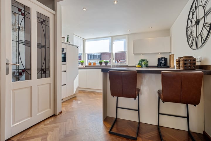 Foto 2 van Adriaen van Ostadestraat 26