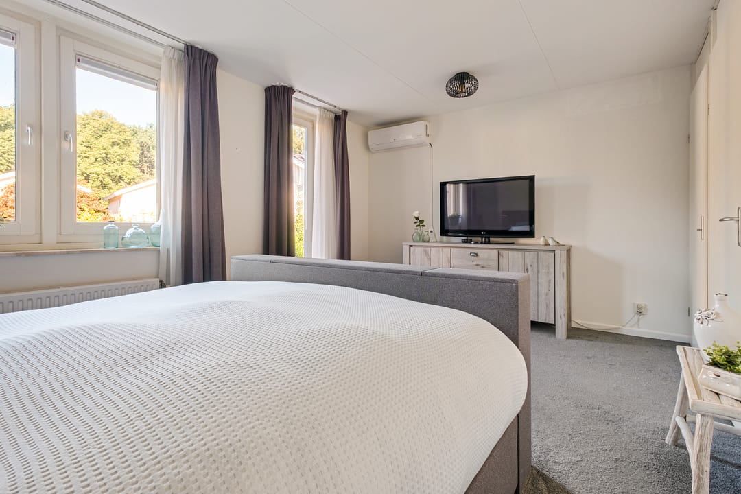 Foto 38 van Adriaen van Ostadestraat 26