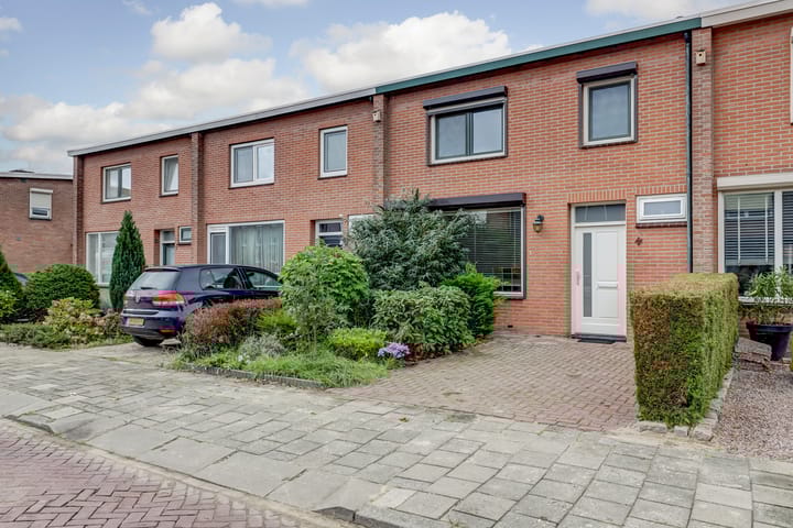 Photo 5 of Irenestraat 4