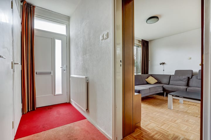 Photo 7 of Irenestraat 4