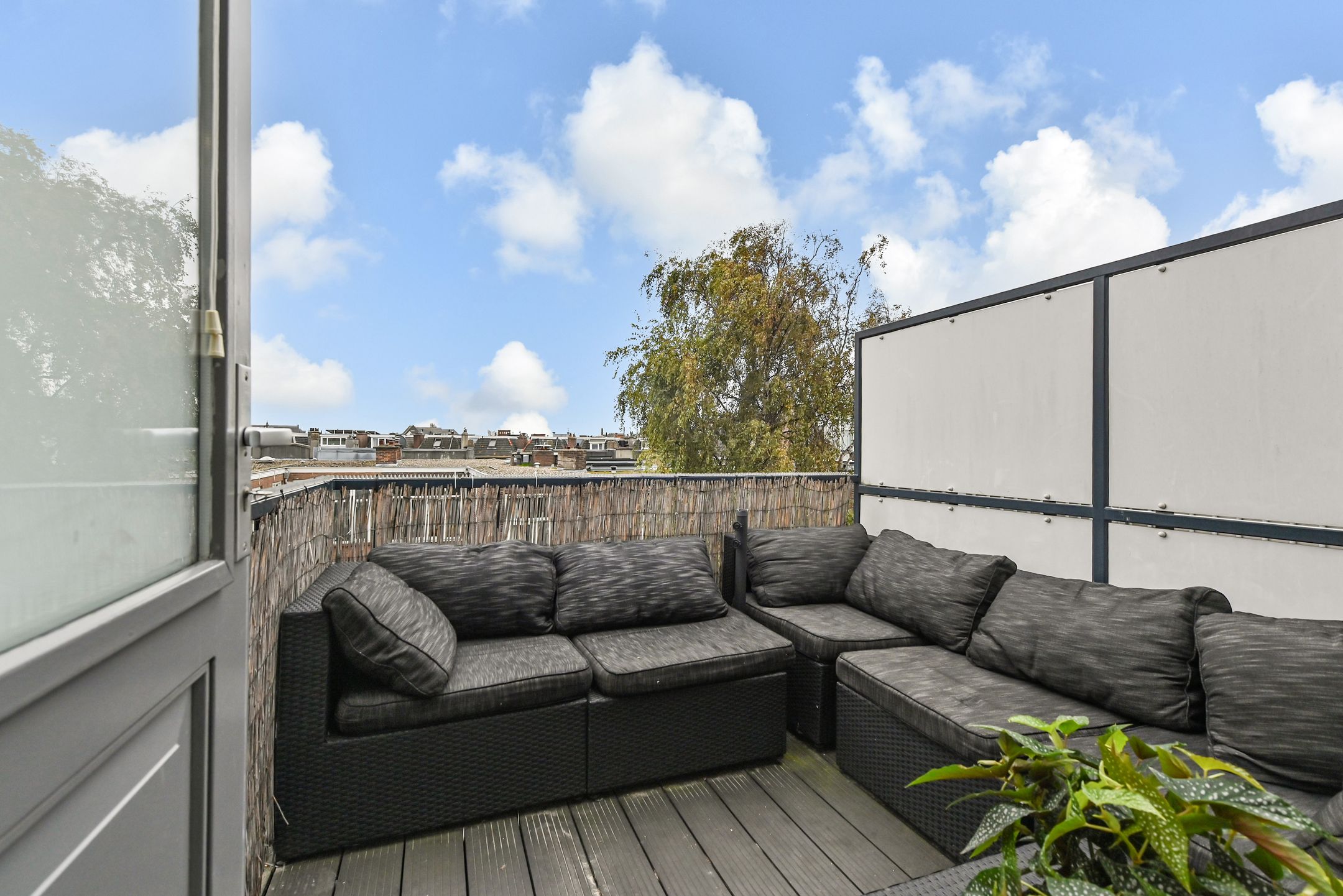 Photo 24 of Columbusstraat 258