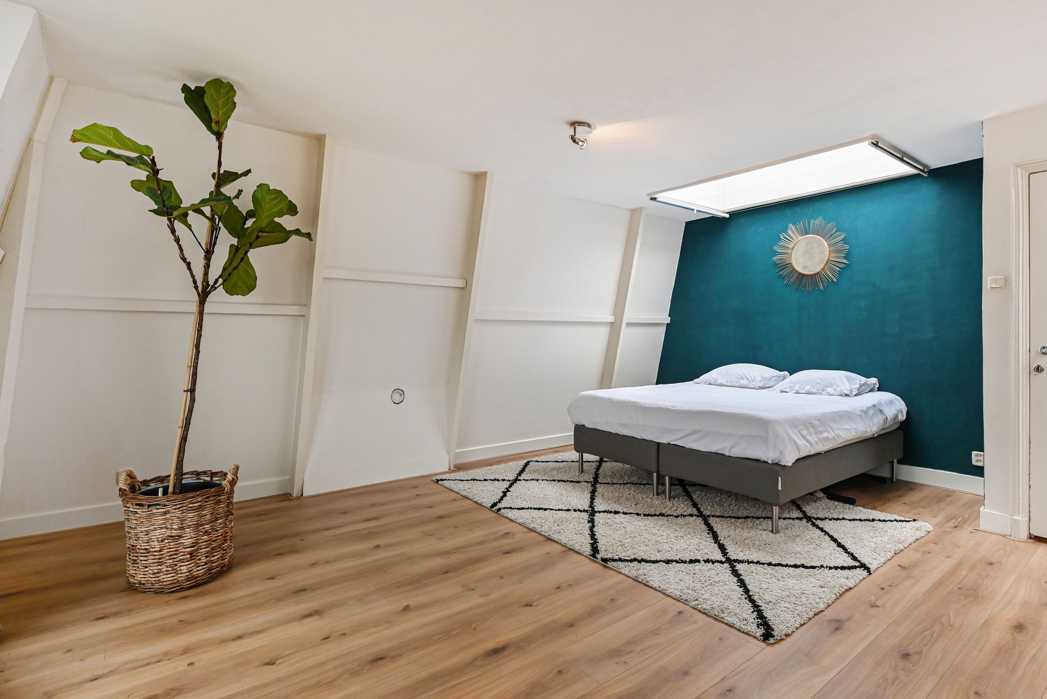 Photo 33 of Columbusstraat 258