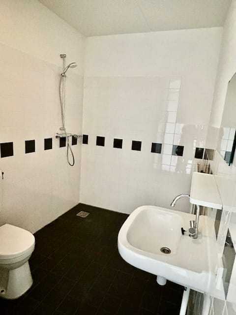 Foto 8 van Enkhuizenstraat 55