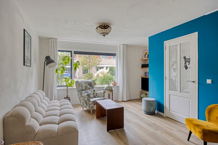 Photo 2 of Specht 12