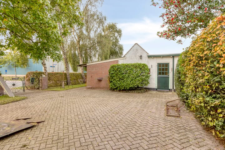 Photo 9 of Tsjerkepaad 4