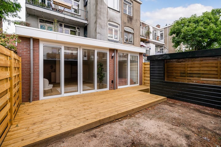 Photo 3 of Meidoornstraat 152