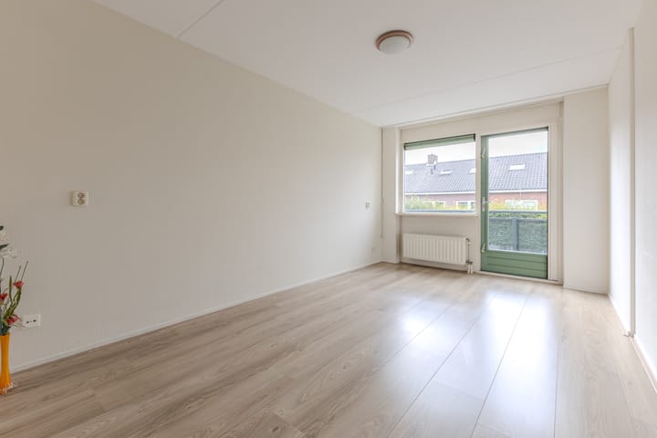 Foto 16 van Maerelaan 9