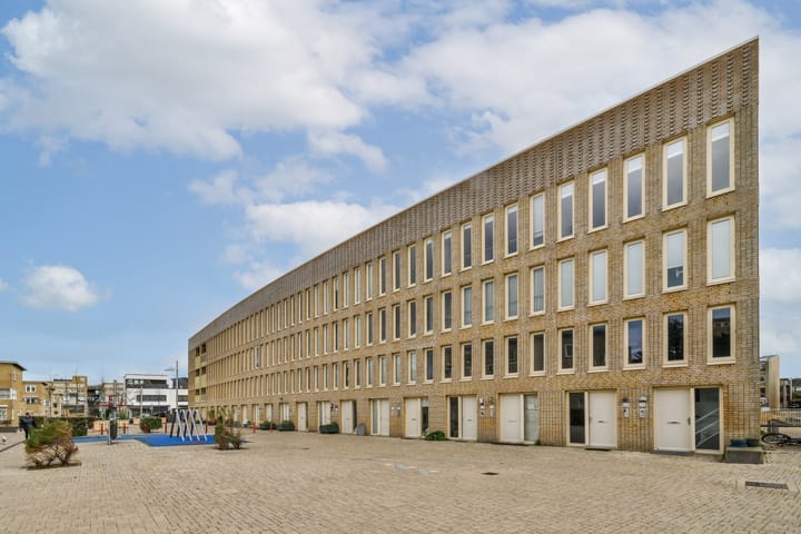 Photo 6 of Verzetsplein 34