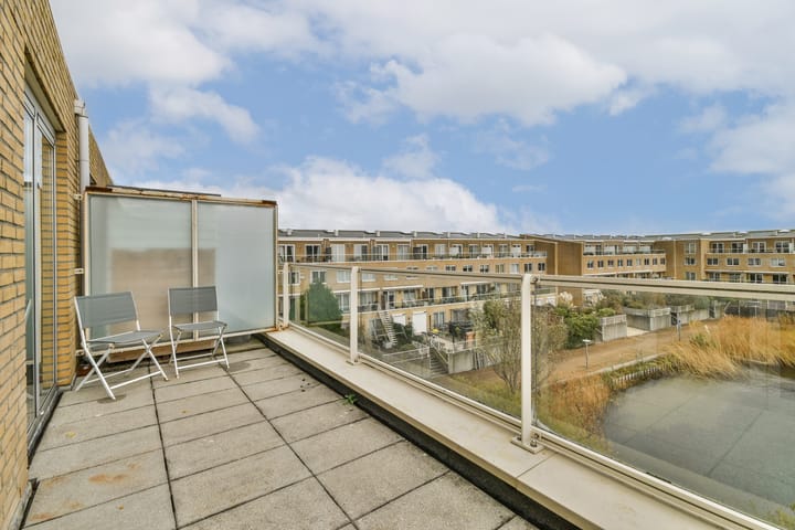 Photo 16 of Verzetsplein 34