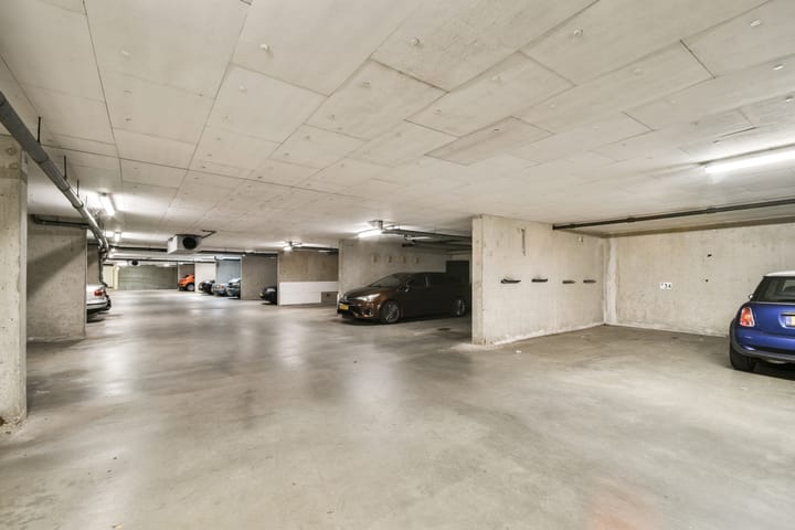 Photo 27 of Verzetsplein 34