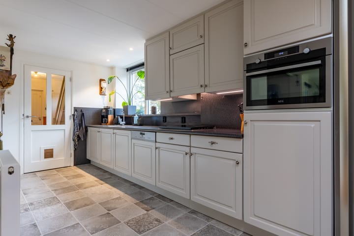 Foto 12 van Burgemeester van der Borchstraat 39