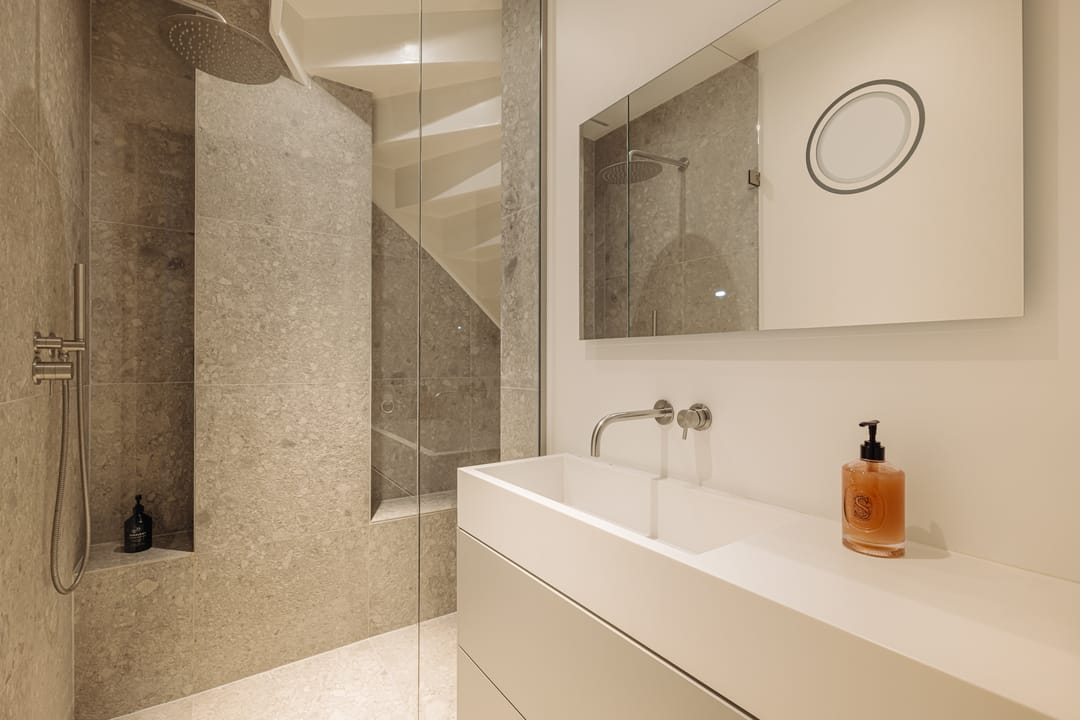 Foto 13 van Nicolaas Witsenkade 43-A