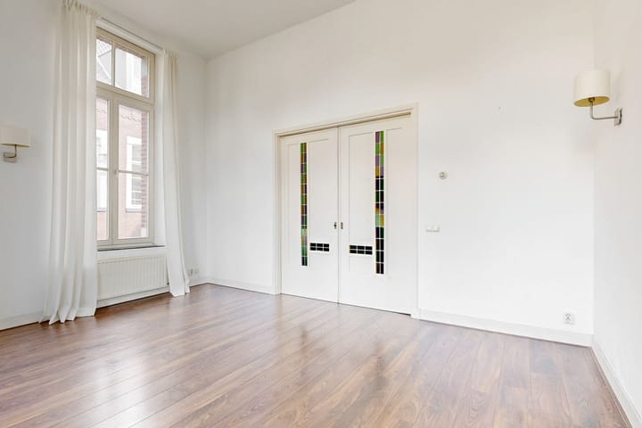 Foto 5 van Varkensmarkt 2-F