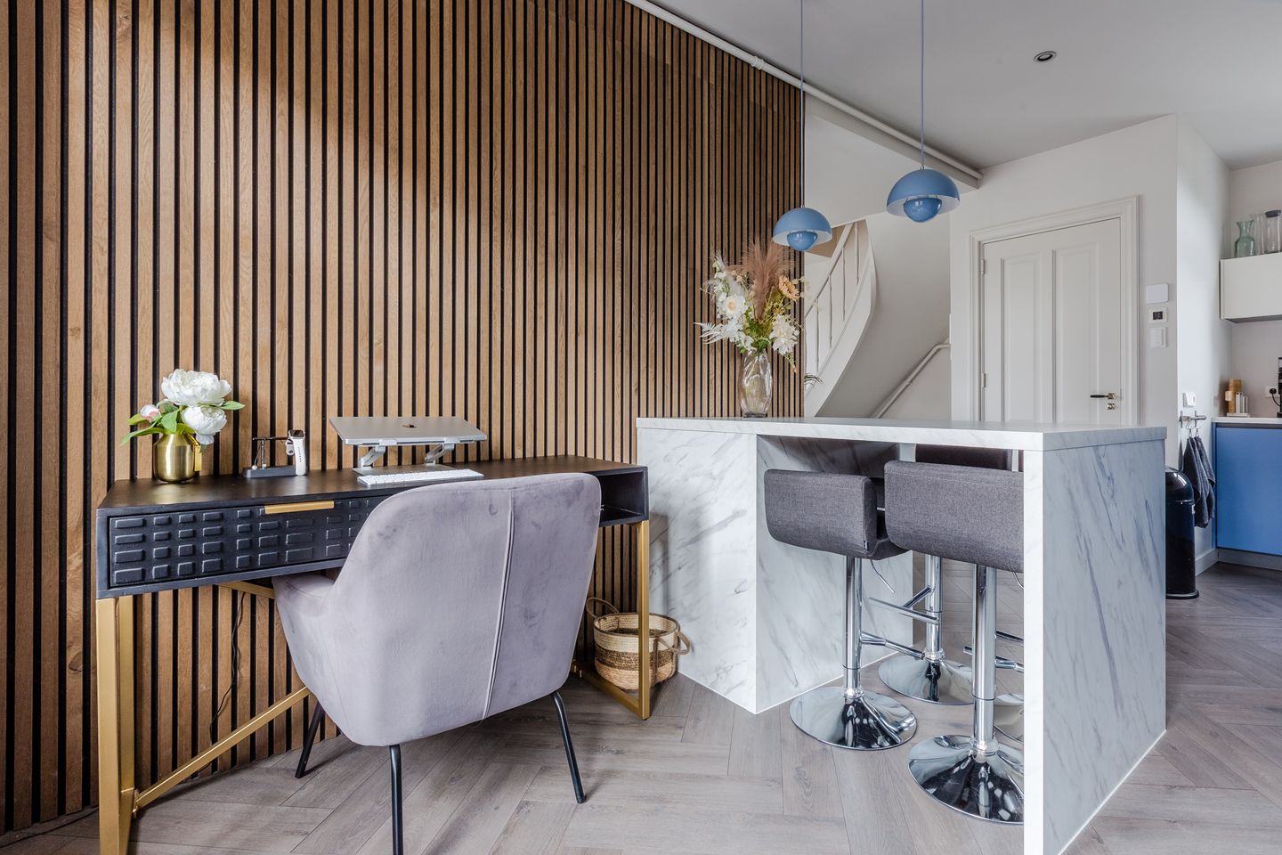 Photo 10 of Vrolikstraat 202-3