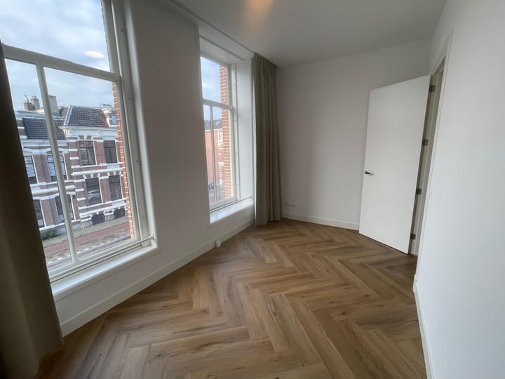 Photo 12 of Wilhelminastraat 61-A