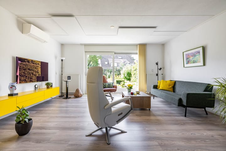 Foto 11 van Stelmaker 16