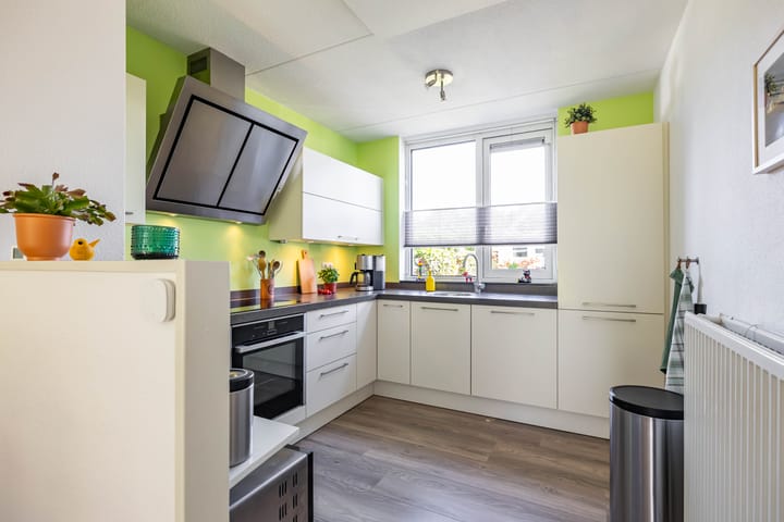 Foto 17 van Stelmaker 16