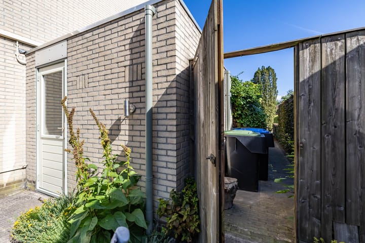 Foto 32 van Stelmaker 16