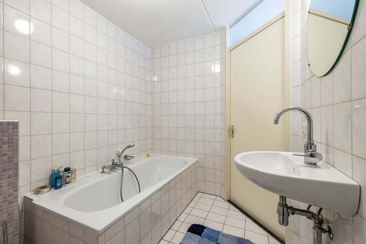 Foto 42 van Stelmaker 16