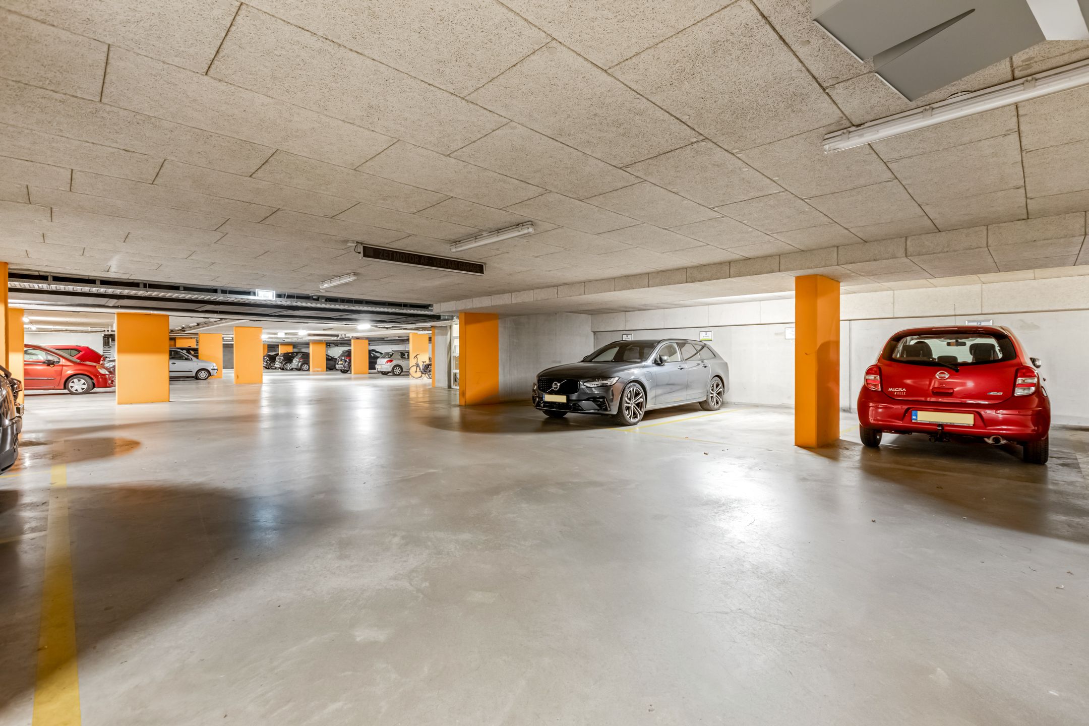 Foto 30 van Poelwijklaan 1-P