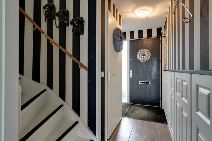 Photo 5 of Van Goghhof 91