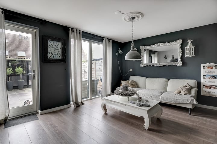 Photo 8 of Van Goghhof 91